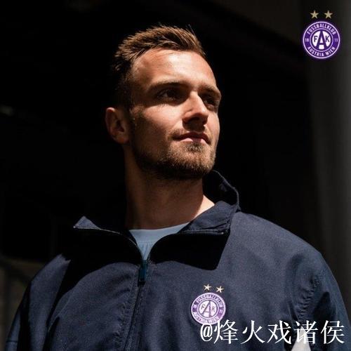 拜仁慕尼黑与门将弗吕希特尔续签合同至2022年 拜仁慕尼黑与门将弗吕希特尔续签合同至2022年